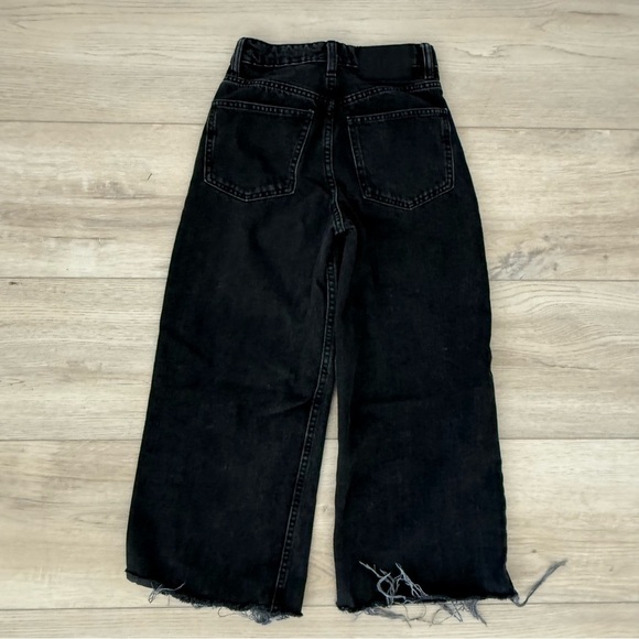 Zara Women’s High-Rise Button Fly Cropped Raw-Edge Wide-leg Black Wash Sz 0 EUC - Picture 3 of 12